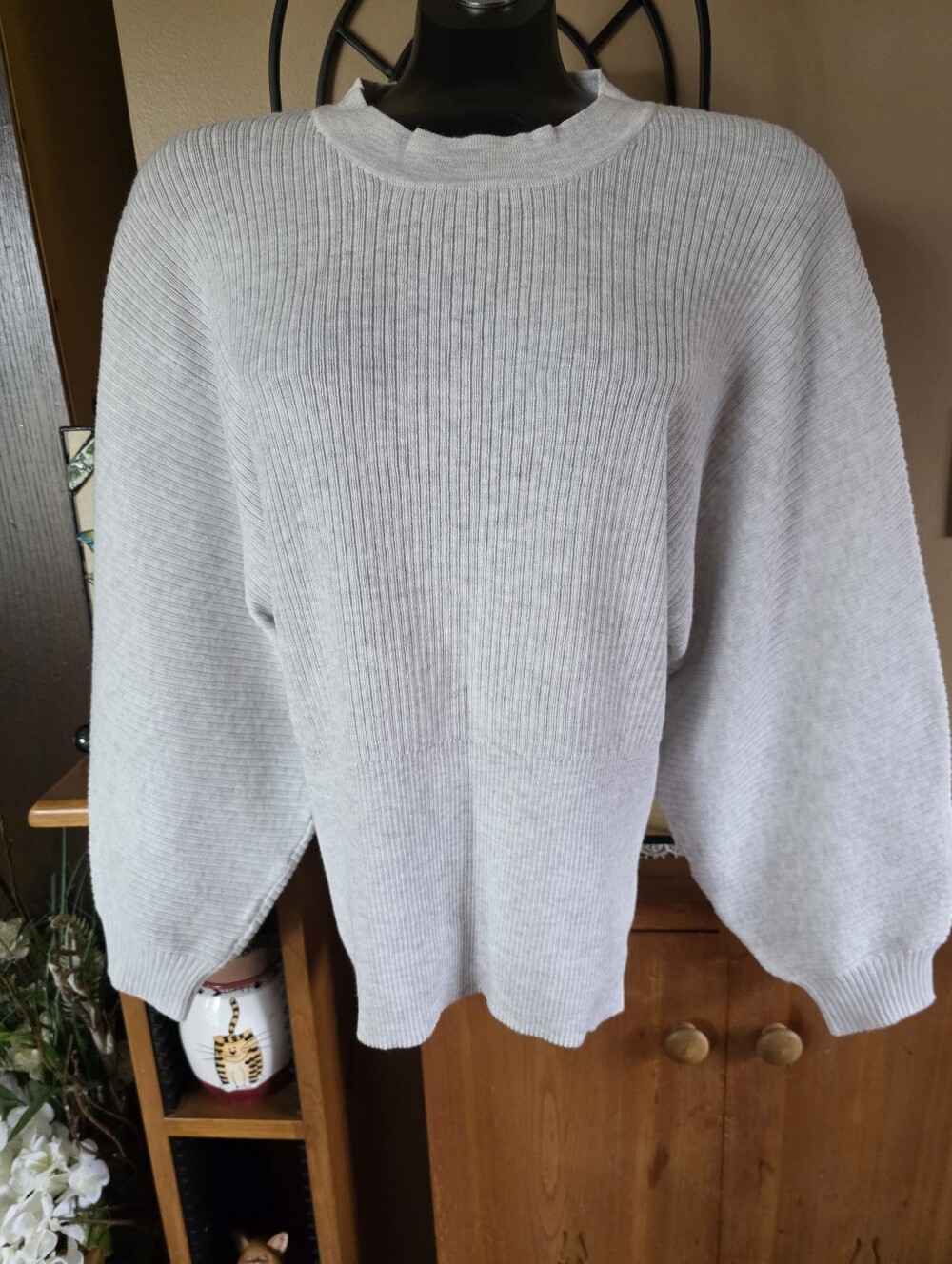 Pink Rose Light Gray Ribbed Knit Balloon Sleeve Crewneck Sweater Size L